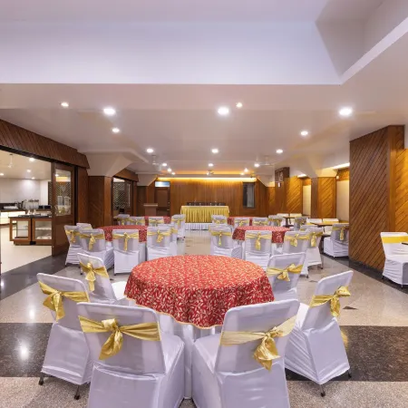 Hotel Vishnu Palace