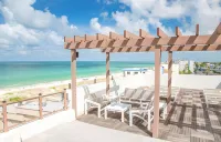 Barefoot Beach Club - parcheggio