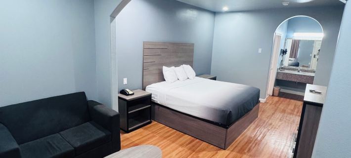 Palace Inn Baytown @ Garth Rd Hotels in Baytown