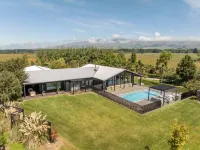 Mackenzie Country Lodge - 2 звезды