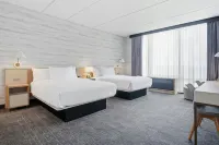 TownePlace Suites by Marriott Vaughan - Pools