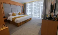 برج الريان - مسبح