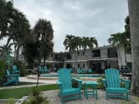 Naples Inn & Docks - 2 stjerner