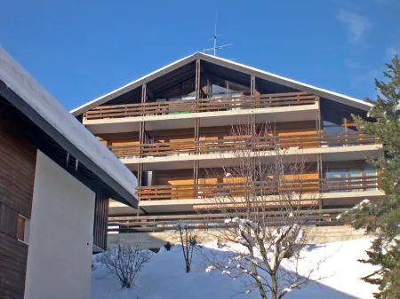 Centaure A RS 3 Отели в г. Леитрон