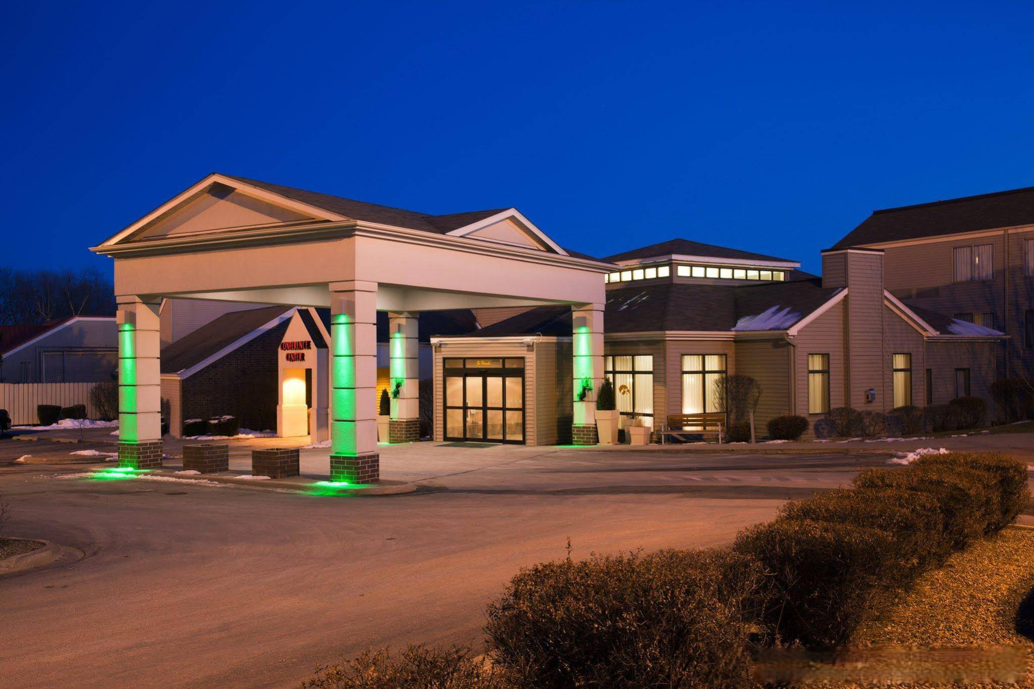 Radisson Hotel & Conference Center Coralville - Iowa City