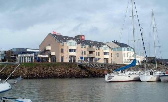 Ibis Granville Port de Plaisance