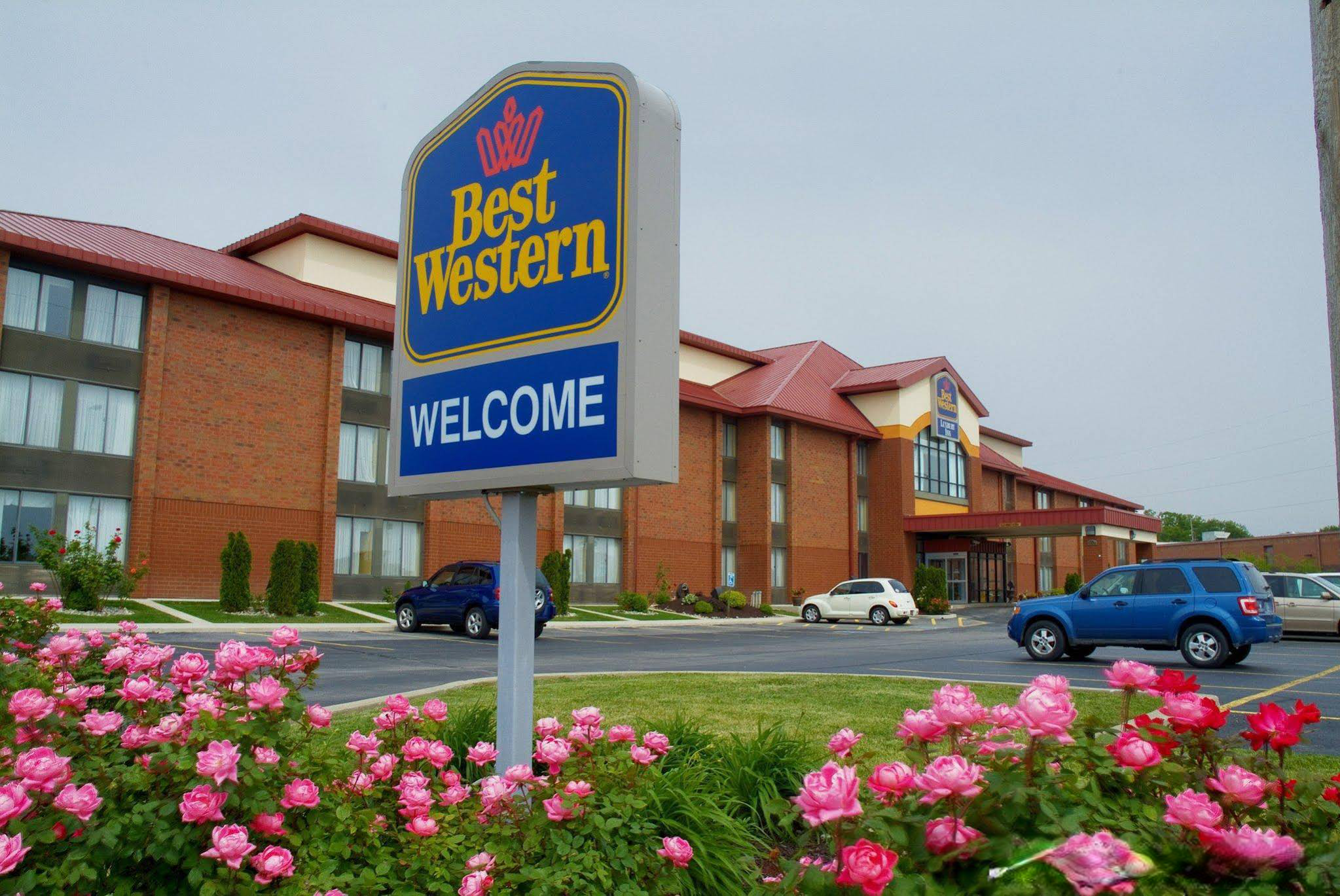 Best Western Luxbury Inn Fort Wayne