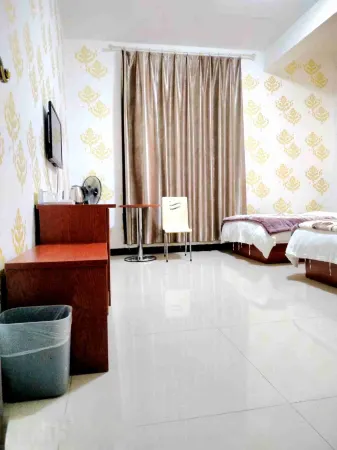 Junyue Hotel Отели в г. Цзиньпин