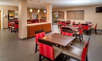 Comfort Inn & Suites Grundy