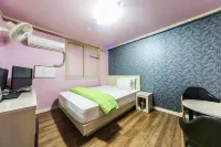 Busan Nampodong Chowon Park Hotels near Jungkook & Jimin Mural