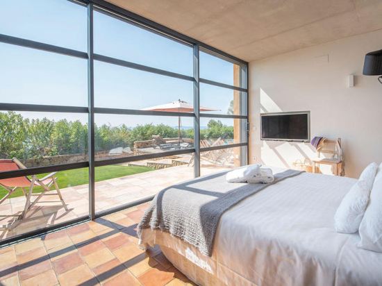 Villa Amanecer - Costa Dorada Luxury