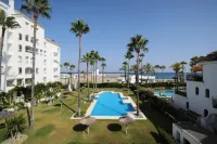 Apartment on the Beach, Puerto de La Duquesa Hotels in der Nähe von Nilva ENOTURISMO SL