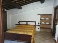 Apartment Iris 3 Bedrooms,2 Bath, Living Room 10 Pax Hotels in Monte Castello di Vibio