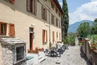 Appartamenti Villa Giulia Các khách sạn gần Bosch De La Poma