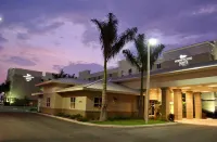 Homewood Suites by Hilton Fort Myers Airport/FGCU - Kitchens