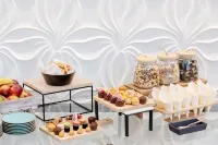Sheraton Brussels Airport Hotel - breakfast