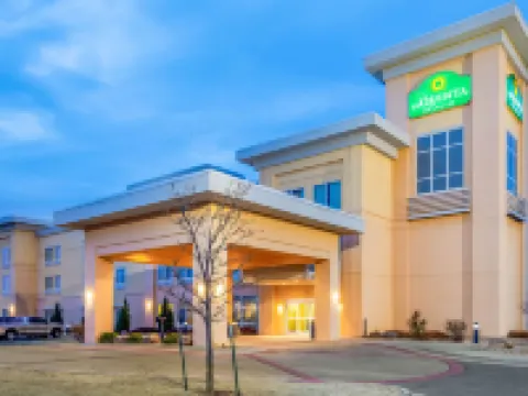 La Quinta Inn & Suites by Wyndham Clinton Historic Route 66 Hoteles en Condado de Custer