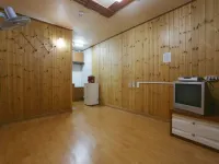 Cheorwon Maebongsanjang Pension