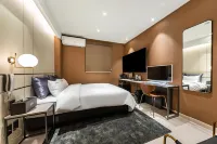 Seongnam Antives Hotels in Seongnam
