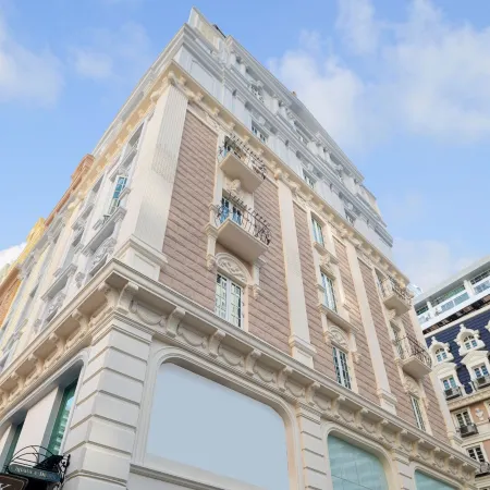 Kingston Suites Bangkok Отели рядом с достопримечательностью «Торговый центр Terminal 21»