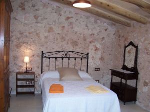 Beautiful Rustic Mallorcan House with Private Pool Near Cas Concos
