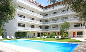 Corina Suites & Apartments