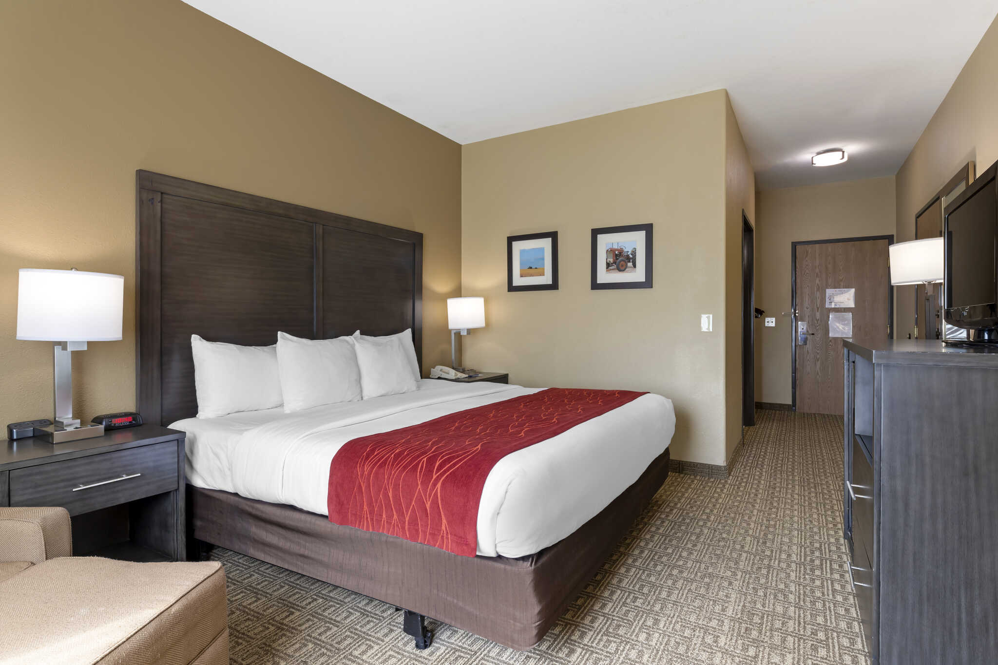 Comfort Inn & Suites Ponca City Near Marland Mansion