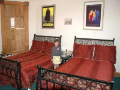 Inn Port d'Vino Hotels in Dayton