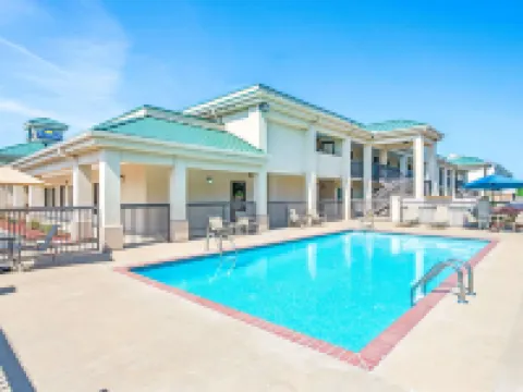 Days Inn by Wyndham Covington Hotels in Covington