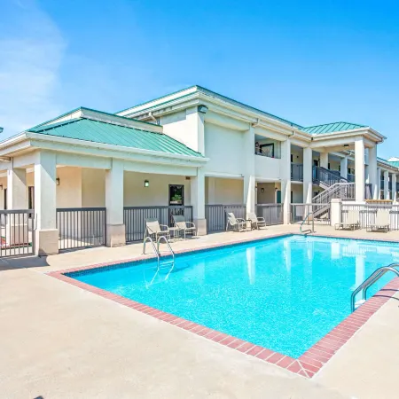 Days Inn by Wyndham Covington