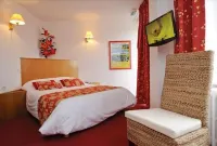 Hôtel Logis le Bourbon Hotels in Le Chambon-sur-Lignon