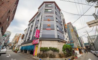 부천(역곡) 리치 객실 사진