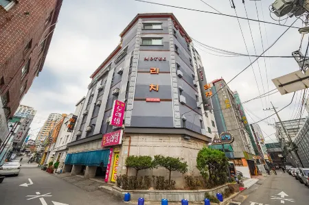 Bucheon (Yeokgok) Rich