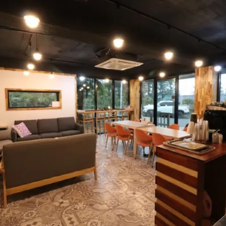 Seogwipo Mary J Spa Pension Отели рядом с достопримечательностью «Музей чая Осуллок»