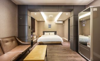Suncheon Sloth Hotel