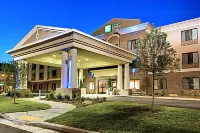 Holiday Inn Express & Suites Salt Lake City West Valley