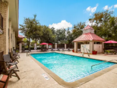 達拉斯艾迪生紅頂套房酒店 艾迪生酒店