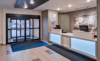 Holiday Inn Express & Suites Sioux Falls at Empire Mall