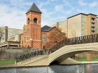 Hampton Inn by Hilton Indianapolis Downtown Iupui Hotels near Monument Circle