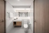 Ramada by Wyndham Bangkok Sukhumvit 87 Hotels in Bangkok