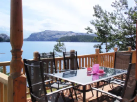 Tyttebærhytta Hotels in Tysnes