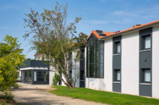 Sure Hotel by Best Western les Portes de Montauban