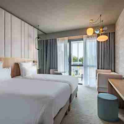 Golden Tulip Lyon Ouest Techlid - Hotel & Spa Rooms