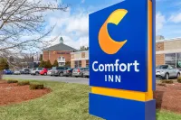 Comfort Inn Auburn-Worcester - parking