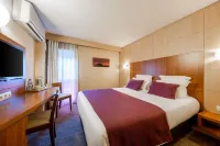 Quality Hotel Clermont Kennedy Hotels in Gerzat