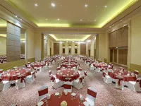 Radisson Blu Bengaluru Outer Ring Road Hotels near Biocon