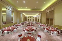 Radisson Blu Bengaluru Outer Ring Road - ที่มีที่จอดรถ