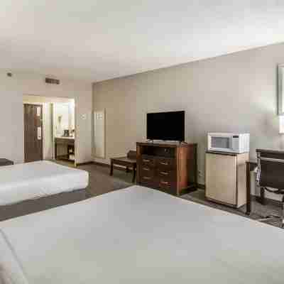 Clarion Hotel Jackson Northwest Rooms