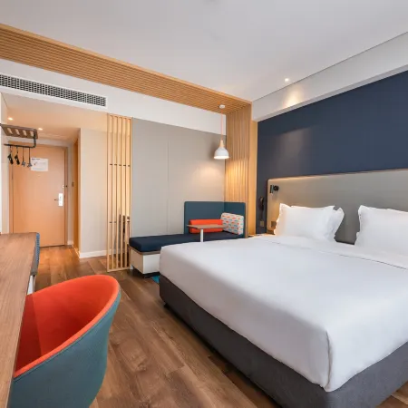Holiday Inn Express DONGYANG HENGDIAN by IHG