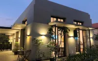 Merlyns Garden Inn Hotels near Markas Cabang Legiun Veteran Republik Indonesia Bungo Tebo